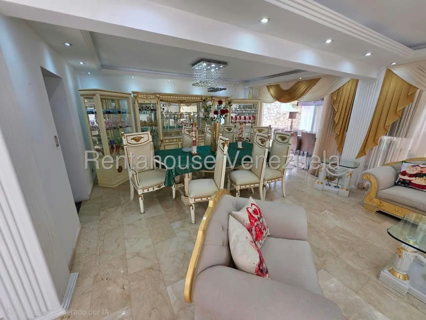 Casa (Duplex) en Venta en Macaracuay, Distrito Metropolitano - 6