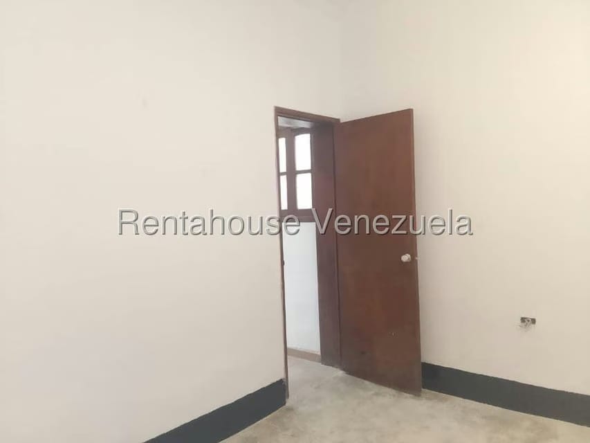 Comercial (Local Comercial) en Venta en San Bernardino, Distrito Metropolitano - 11