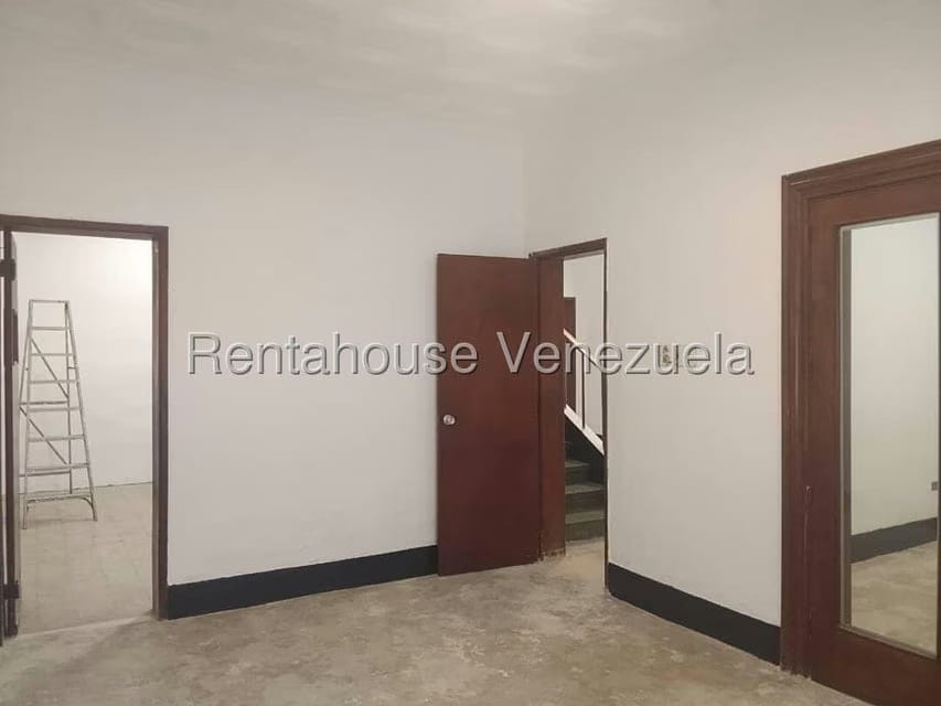 Comercial (Local Comercial) en Venta en San Bernardino, Distrito Metropolitano - 12