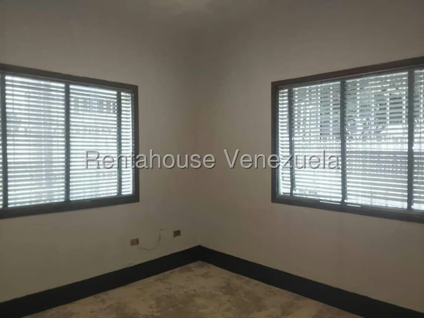 Comercial (Local Comercial) en Venta en San Bernardino, Distrito Metropolitano - 13