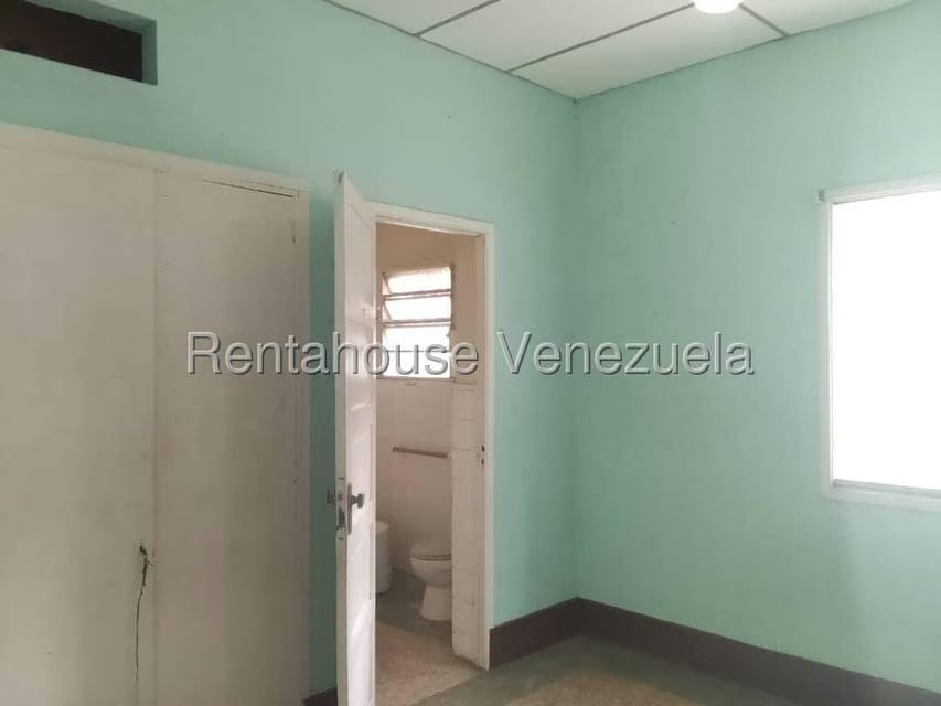 Comercial (Local Comercial) en Venta en San Bernardino, Distrito Metropolitano - 33