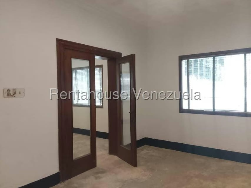 Comercial (Local Comercial) en Venta en San Bernardino, Distrito Metropolitano - 8
