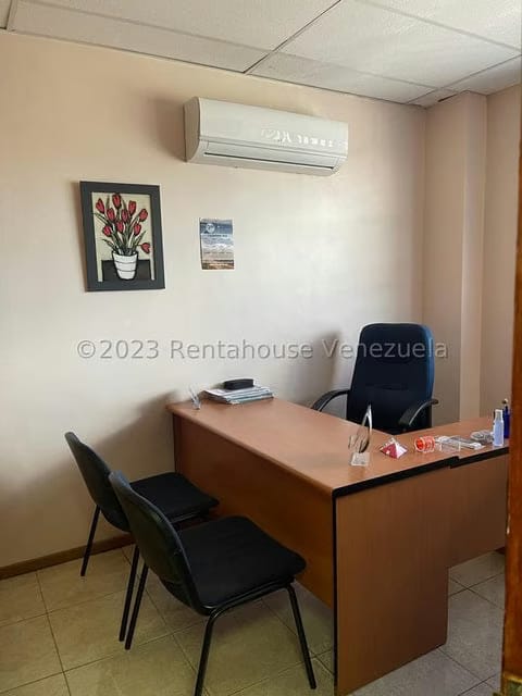Comercial (Consultorio Medico) en Venta en El Castillejo, Miranda - 8