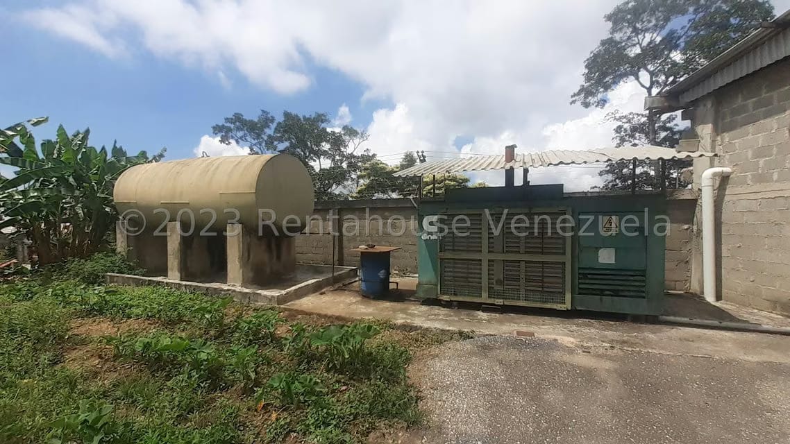 Comercial (Galpon - Deposito) en Venta en Mariche, Distrito Metropolitano - 33