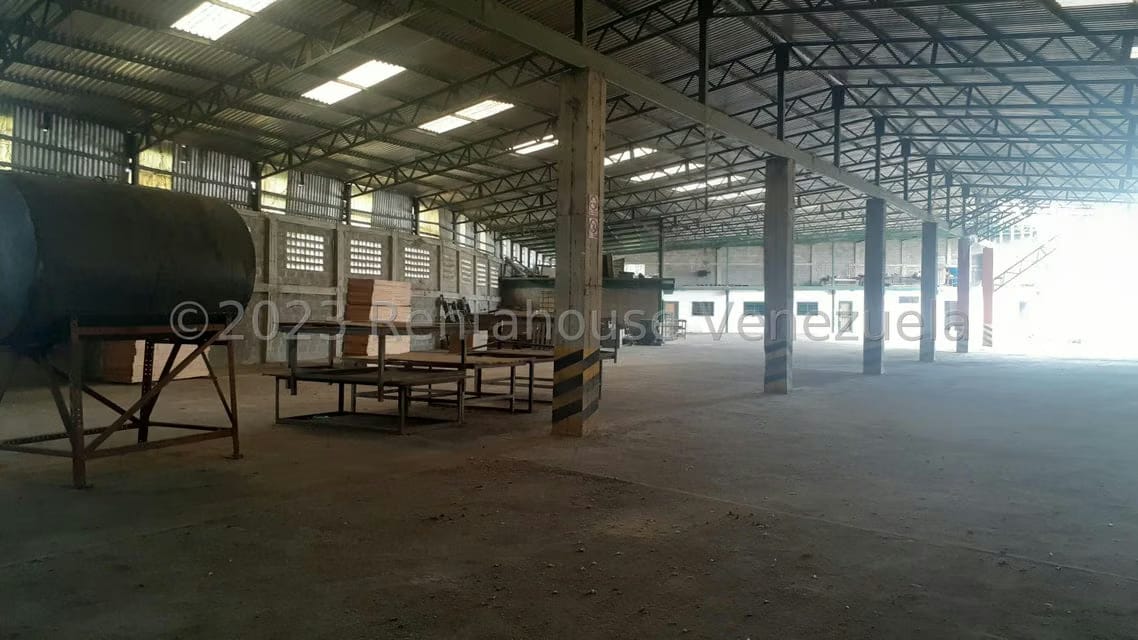 Comercial (Galpon - Deposito) en Venta en Mariche, Distrito Metropolitano - 8