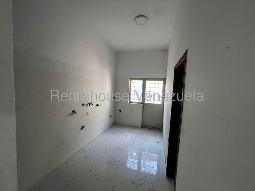 Casa (Multipes Niveles) en Venta en El Marques, Distrito Metropolitano - 14