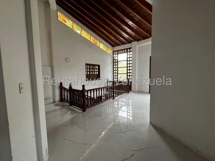 Casa (Multipes Niveles) en Venta en El Marques, Distrito Metropolitano - 25