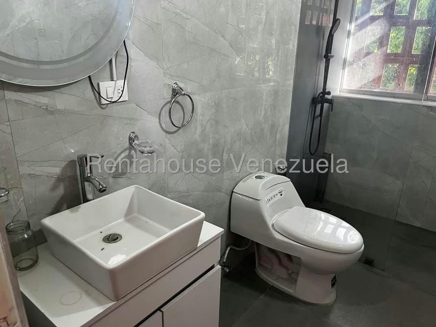 Casa (Multipes Niveles) en Venta en El Marques, Distrito Metropolitano - 31