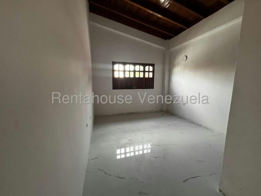 Casa (Multipes Niveles) en Venta en El Marques, Distrito Metropolitano - 33