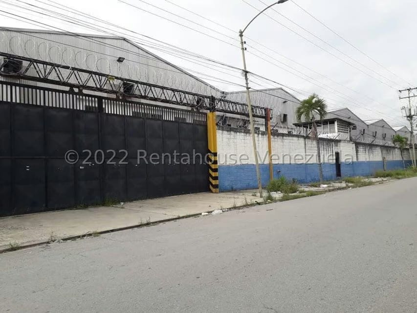 Comercial (Galpon - Deposito) en Venta en Los Naranjos, Miranda