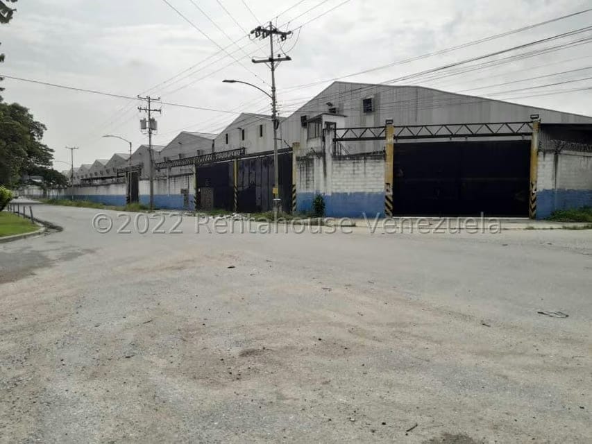 Comercial (Galpon - Deposito) en Venta en Los Naranjos, Miranda - 2
