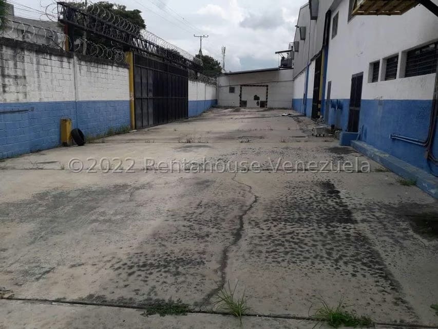 Comercial (Galpon - Deposito) en Venta en Los Naranjos, Miranda - 13