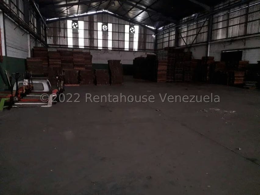 Comercial (Galpon - Deposito) en Venta en Los Naranjos, Miranda - 5