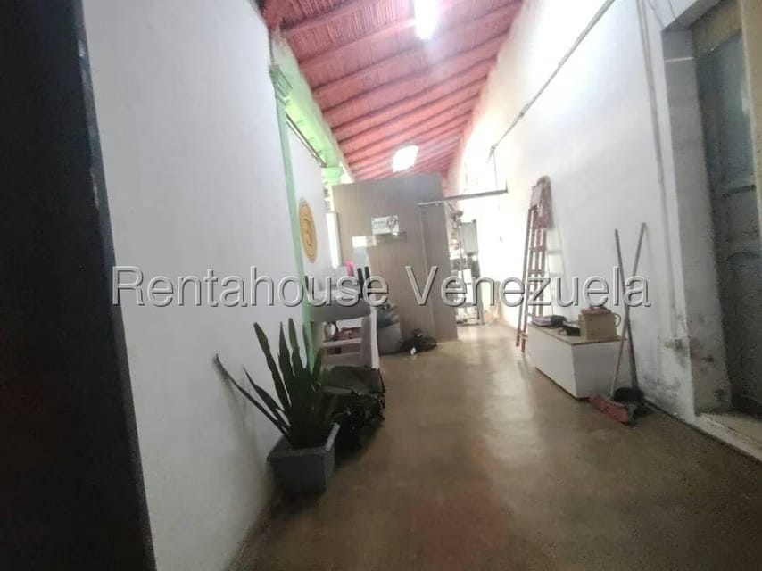 Comercial (Local Comercial) en Venta en Centro, Lara - 16