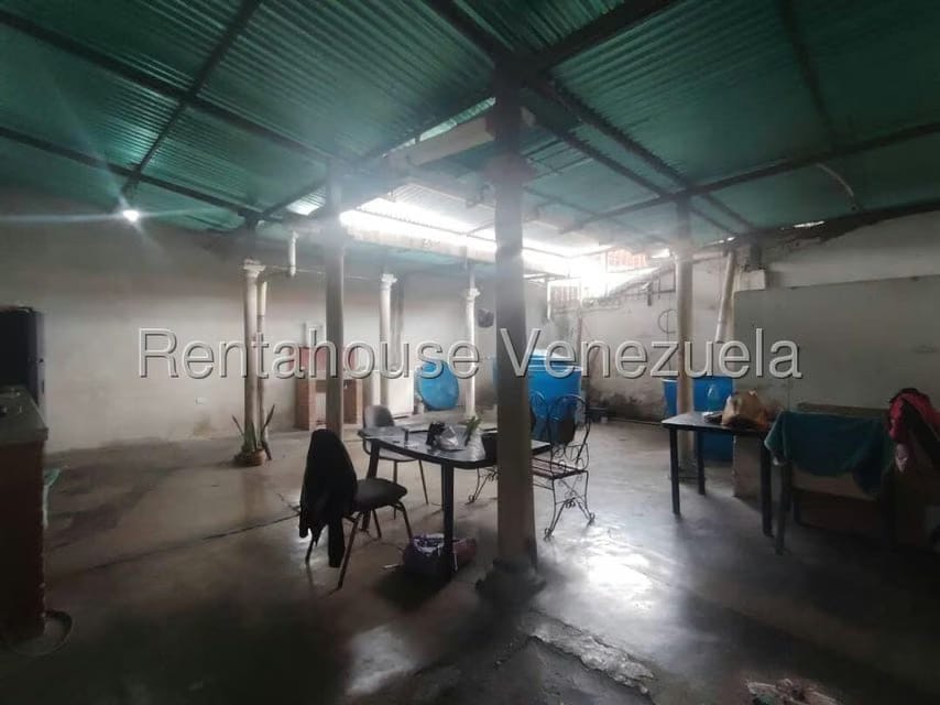 Comercial (Local Comercial) en Venta en Centro, Lara - 18