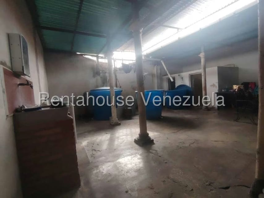 Comercial (Local Comercial) en Venta en Centro, Lara - 21