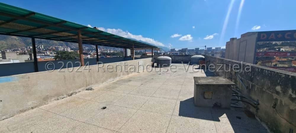 Comercial (Local Comercial) en Venta en Catia, Distrito Metropolitano - 14