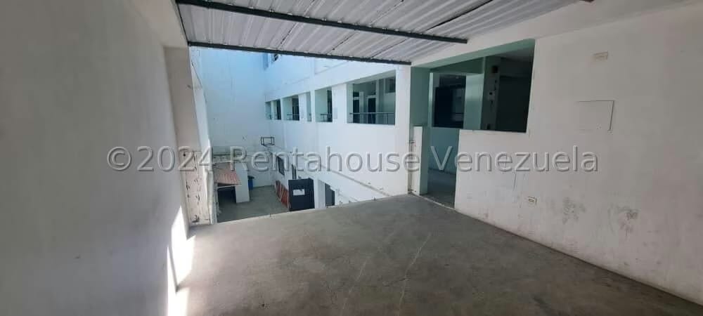 Comercial (Local Comercial) en Venta en Catia, Distrito Metropolitano - 30