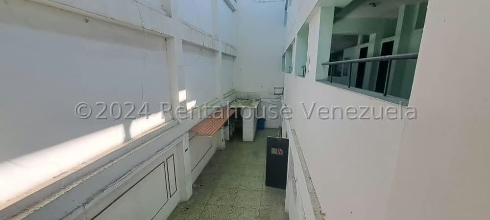 Comercial (Local Comercial) en Venta en Catia, Distrito Metropolitano - 46