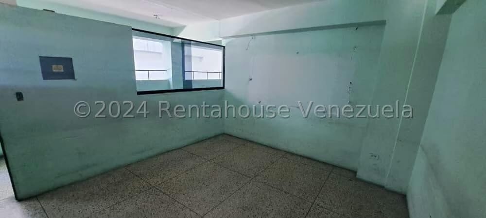 Comercial (Local Comercial) en Venta en Catia, Distrito Metropolitano - 51