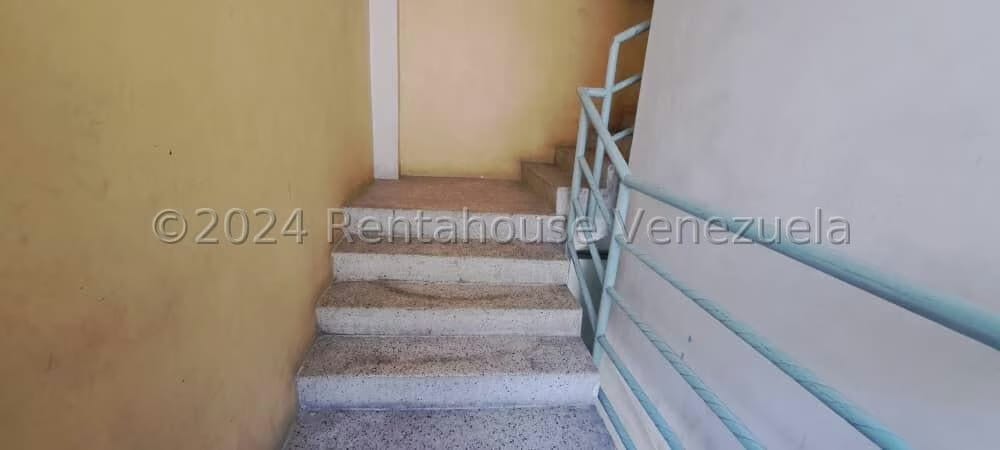 Comercial (Local Comercial) en Venta en Catia, Distrito Metropolitano - 63