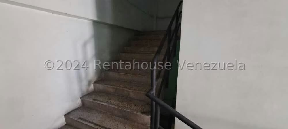 Comercial (Local Comercial) en Venta en Catia, Distrito Metropolitano - 70