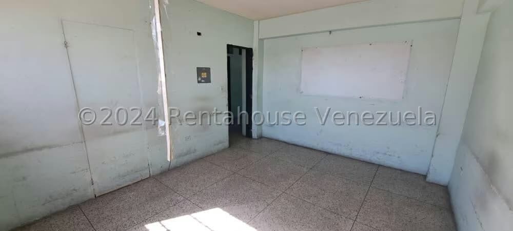 Comercial (Local Comercial) en Venta en Catia, Distrito Metropolitano - 72