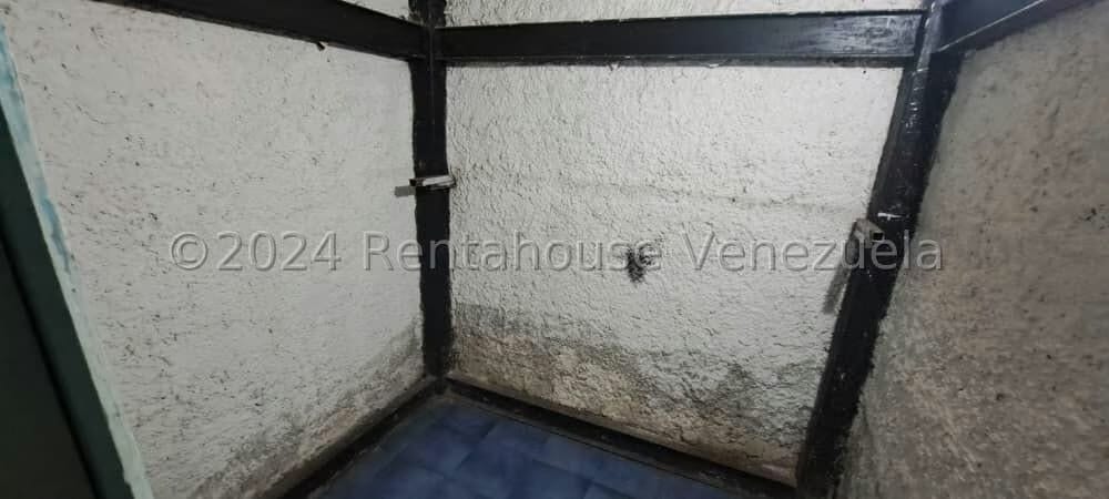 Comercial (Local Comercial) en Venta en Catia, Distrito Metropolitano - 73