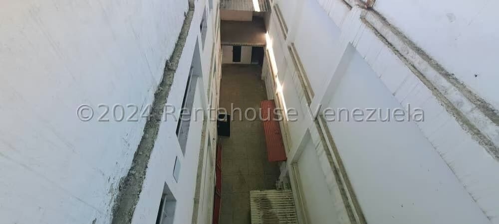 Comercial (Local Comercial) en Venta en Catia, Distrito Metropolitano - 76