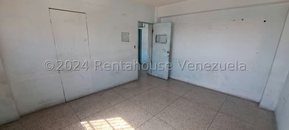 Comercial (Local Comercial) en Venta en Catia, Distrito Metropolitano - 78