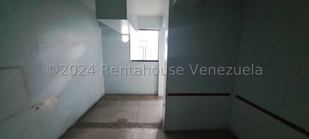 Comercial (Local Comercial) en Venta en Catia, Distrito Metropolitano - 83