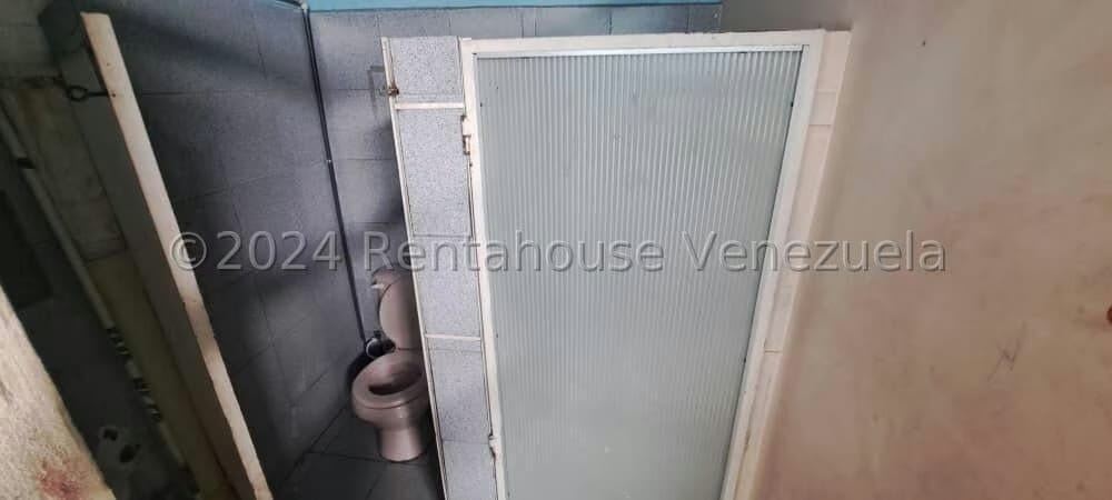Comercial (Local Comercial) en Venta en Catia, Distrito Metropolitano - 10