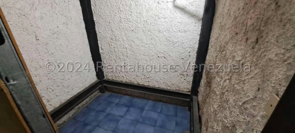 Comercial (Local Comercial) en Venta en Catia, Distrito Metropolitano - 93
