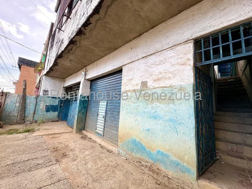 Comercial (Edificio) en Venta en Centro, Lara - 24