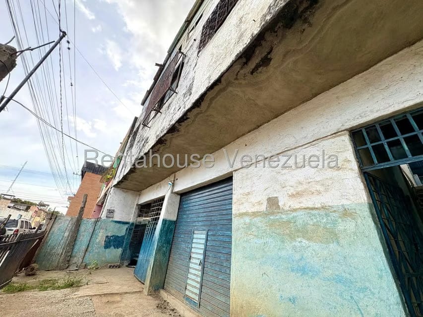 Comercial (Edificio) en Venta en Centro, Lara - 25