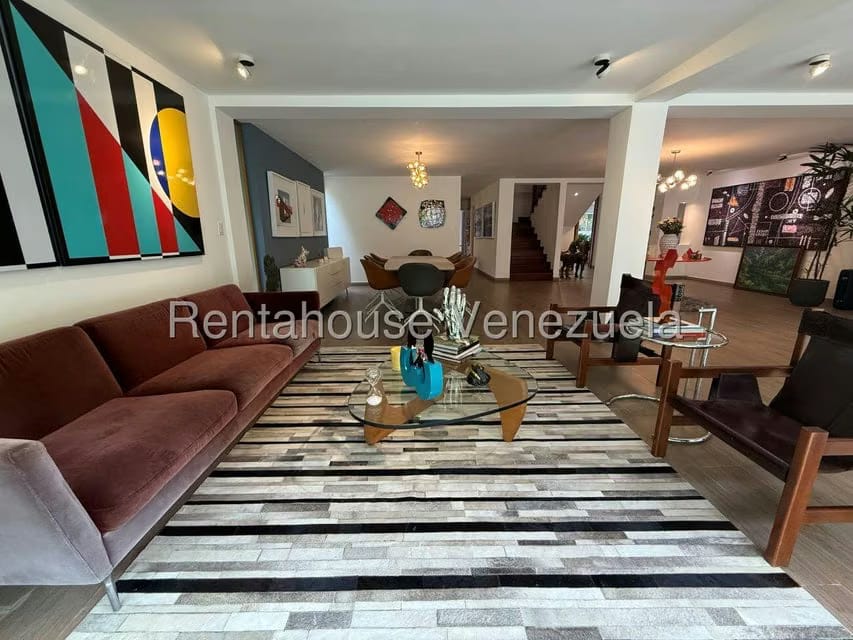 Casa (Duplex) en Venta en Colinas del Tamanaco, Distrito Metropolitano - 12
