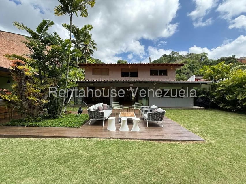 Casa (Duplex) en Venta en Colinas del Tamanaco, Distrito Metropolitano - 13
