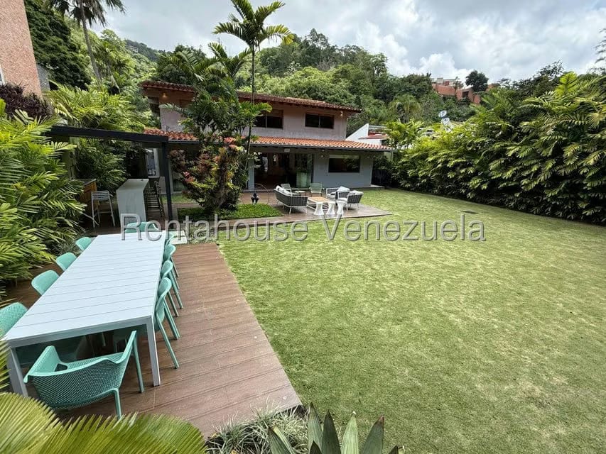 Casa (Duplex) en Venta en Colinas del Tamanaco, Distrito Metropolitano - 16