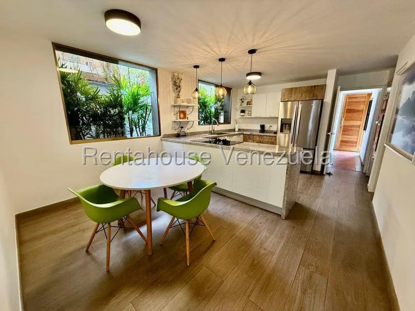 Casa (Duplex) en Venta en Colinas del Tamanaco, Distrito Metropolitano - 19