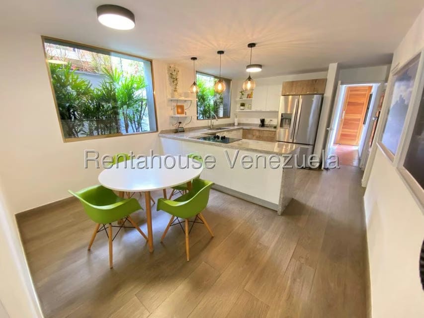 Casa (Duplex) en Venta en Colinas del Tamanaco, Distrito Metropolitano - 20