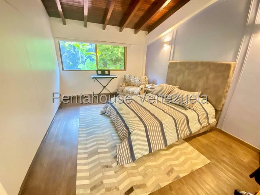 Casa (Duplex) en Venta en Colinas del Tamanaco, Distrito Metropolitano - 41