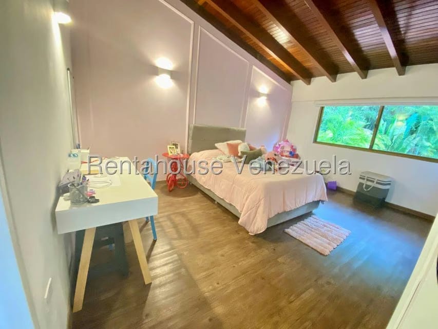 Casa (Duplex) en Venta en Colinas del Tamanaco, Distrito Metropolitano - 44