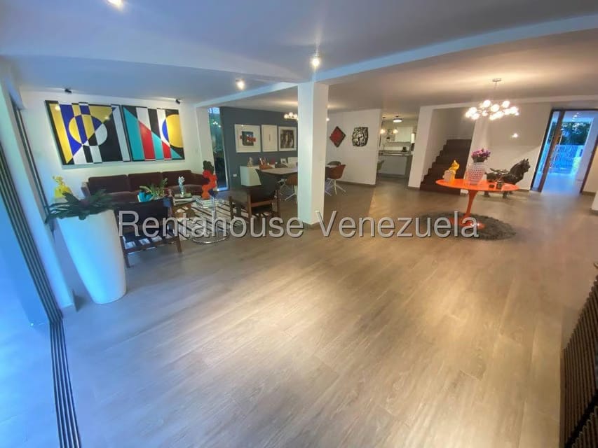 Casa (Duplex) en Venta en Colinas del Tamanaco, Distrito Metropolitano - 9