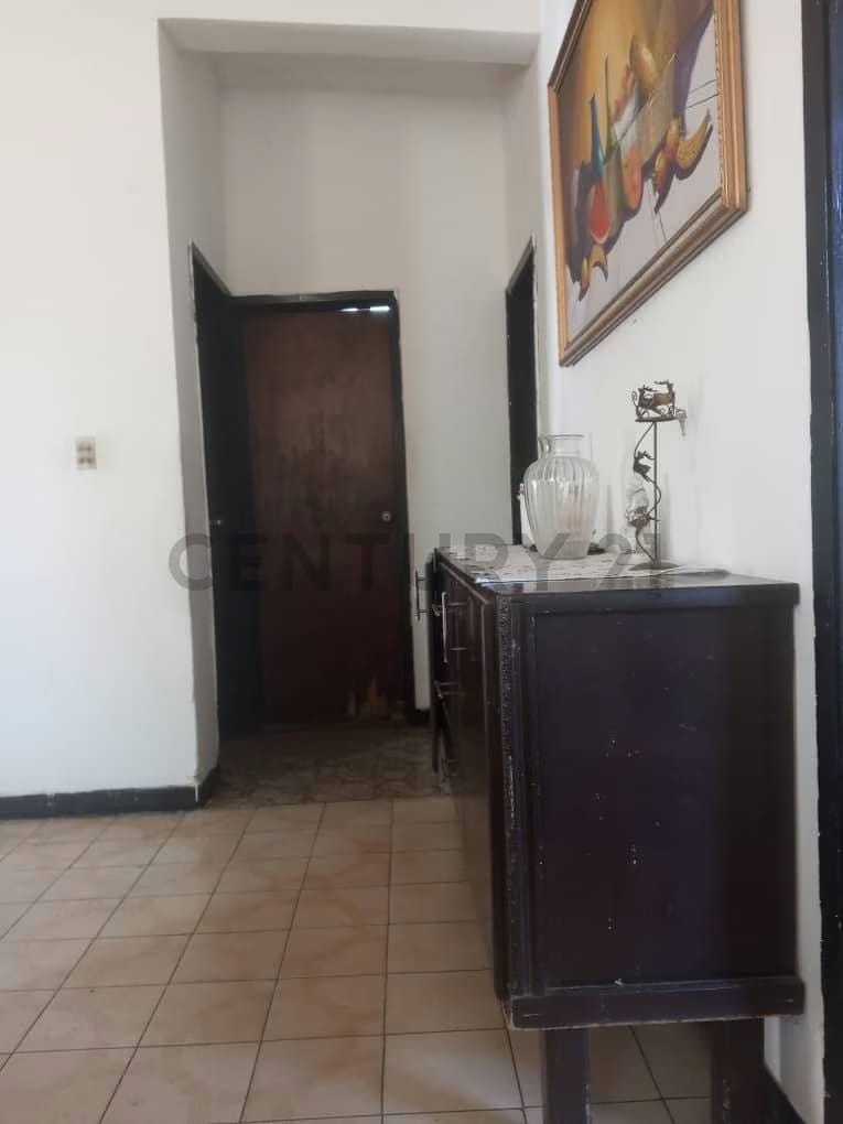 Casa Genoves - 11