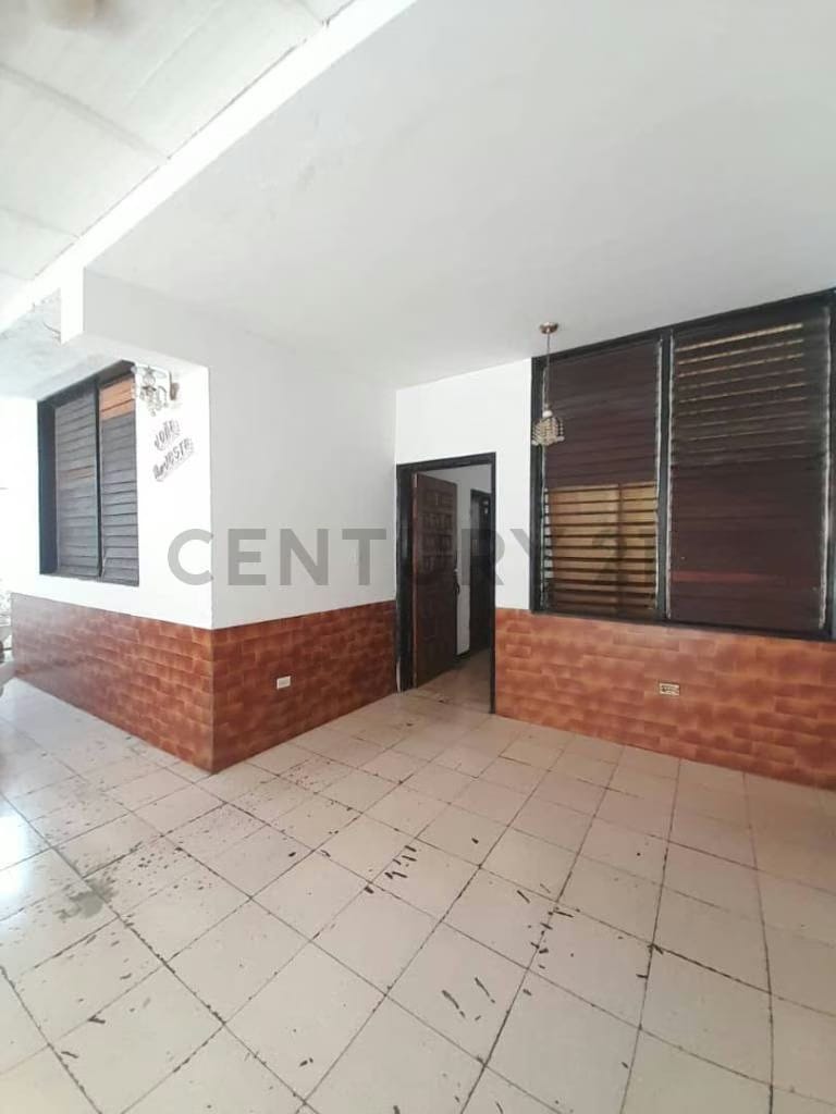 Casa Genoves - 3