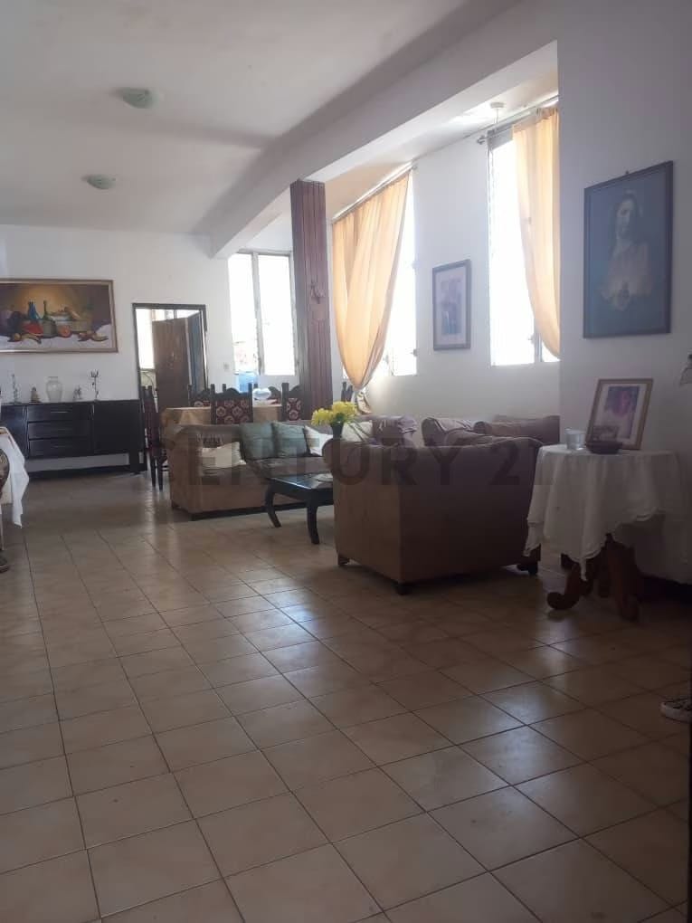 Casa Genoves - 6