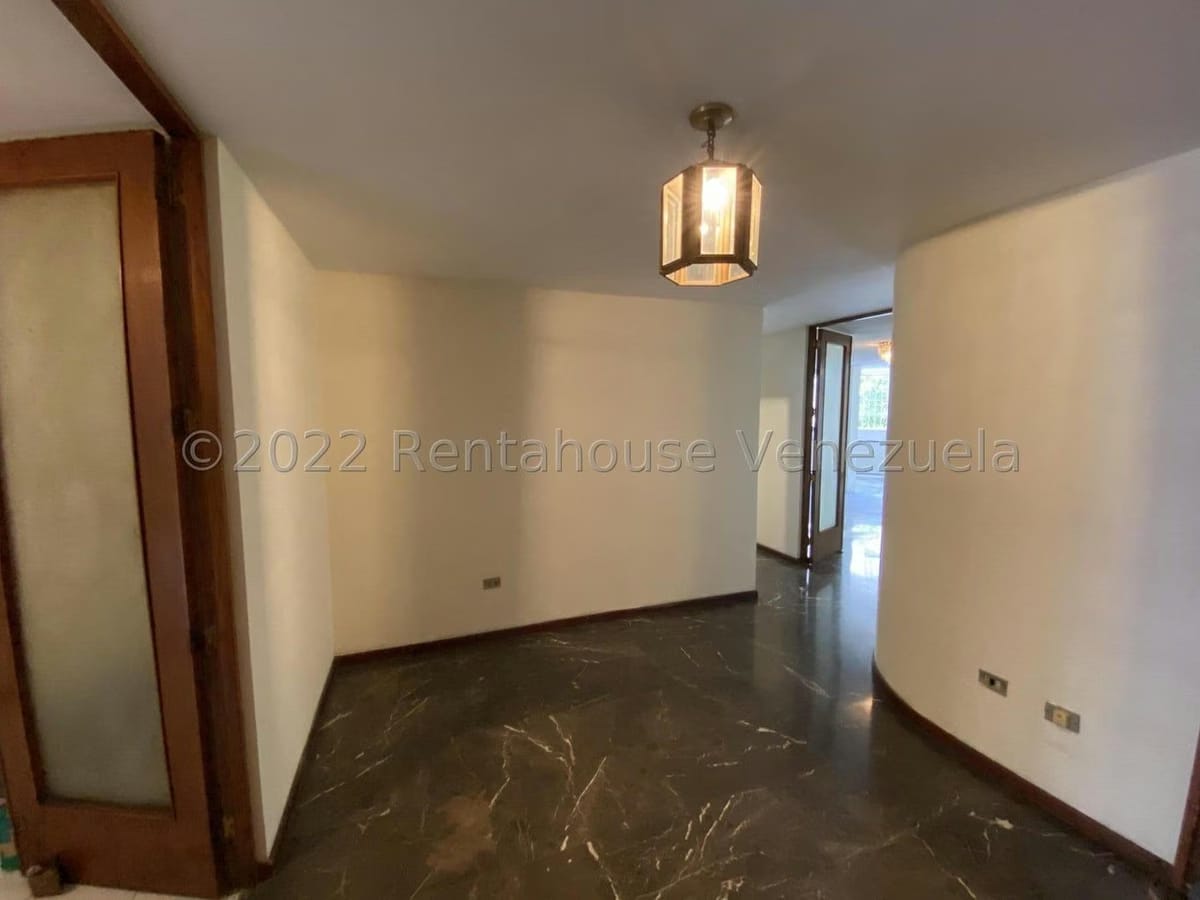 APARTAMENTO EN VENTA SELENE MARIN MLS#23-8329