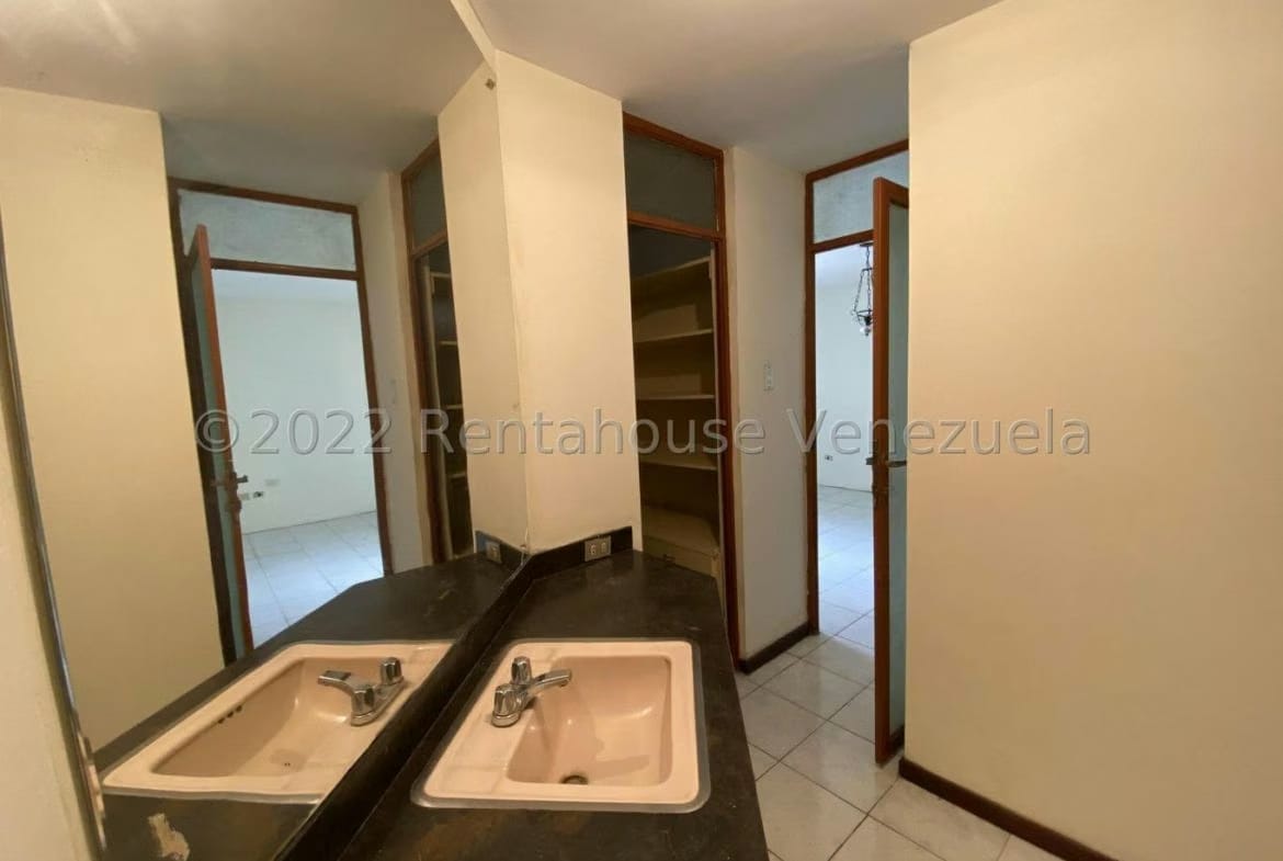 APARTAMENTO EN VENTA SELENE MARIN MLS#23-8329 - 8