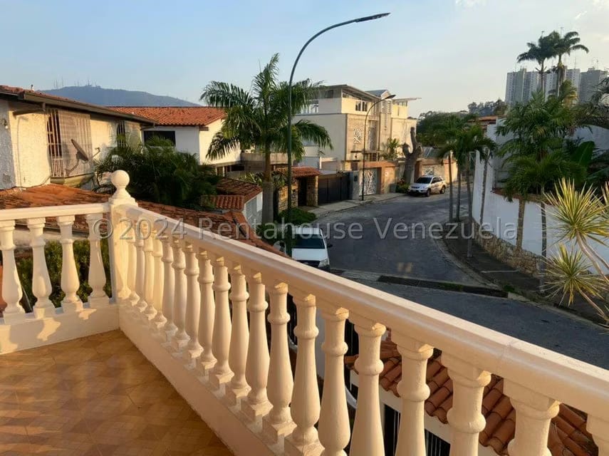 Casa (Multipes Niveles) en Venta en Los Samanes, Distrito Metropolitano - 19