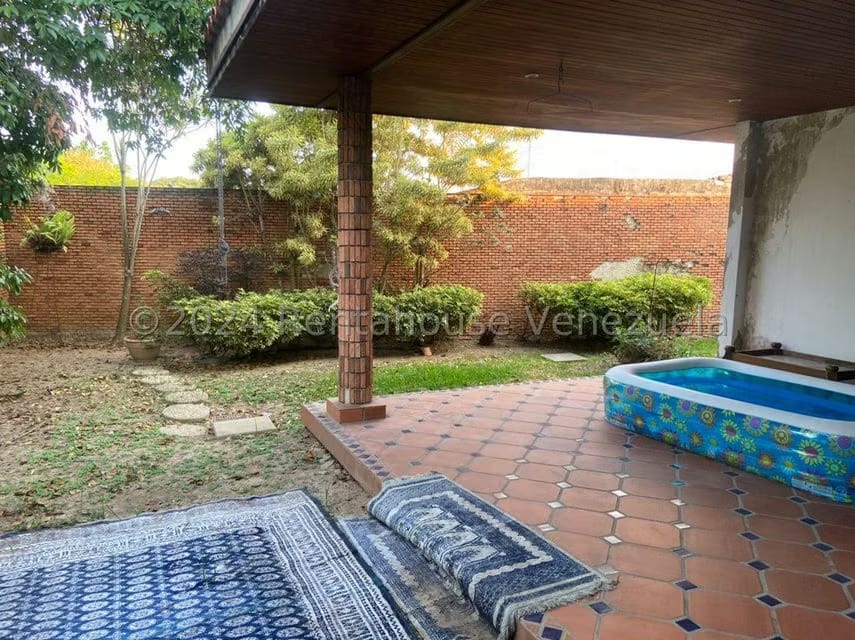 Casa (Multipes Niveles) en Venta en Los Samanes, Distrito Metropolitano - 23